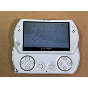 Sony PSP Pearl White Handheld Console